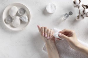 enlever vernis semi permanent